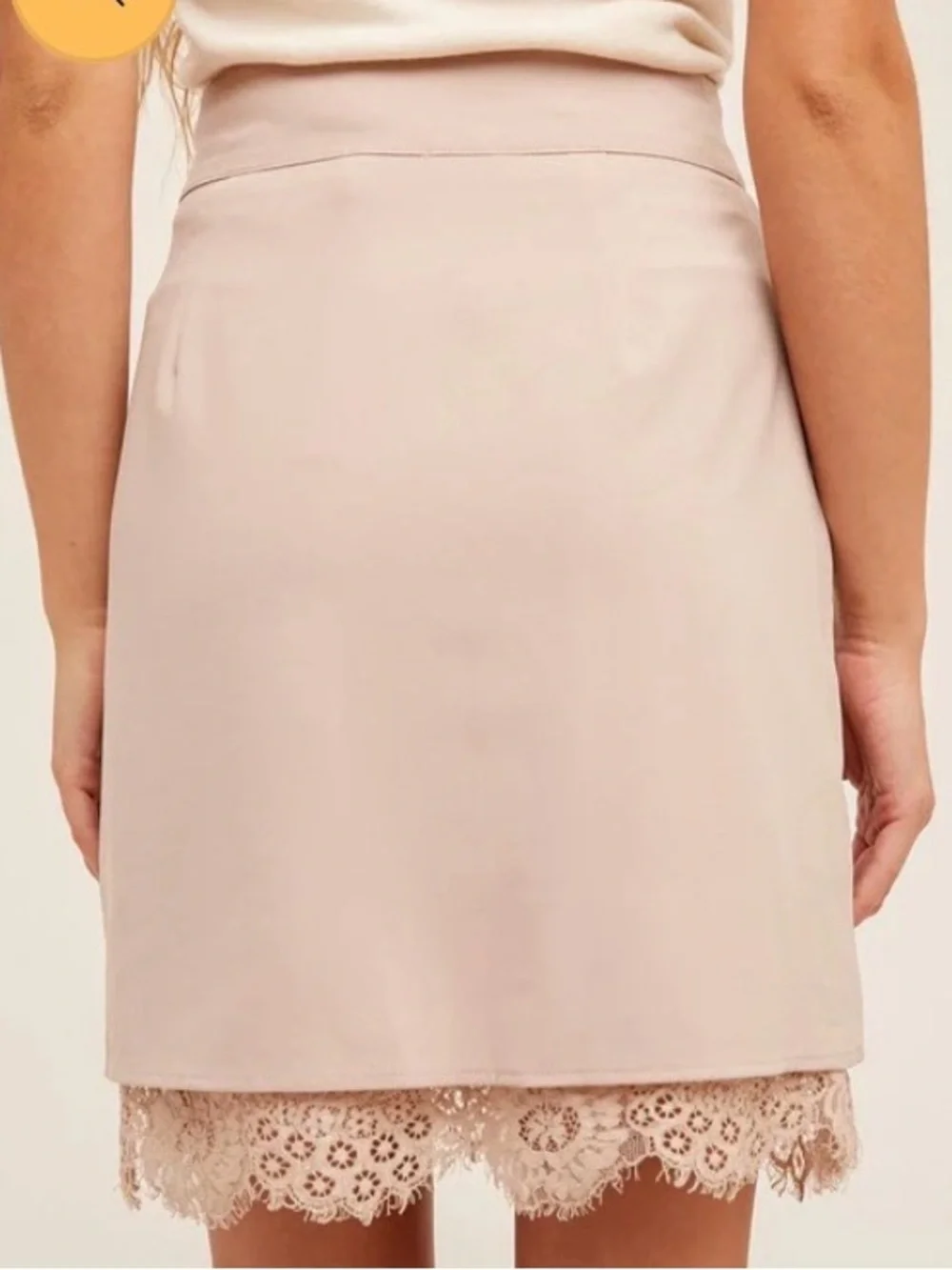 NWT Hem & Thread Blush Lace-Trim Mini Skirt